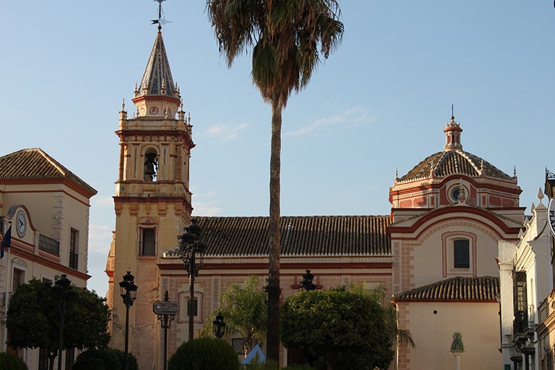 Iglesia de San Martín de Bollullos de la Mitación