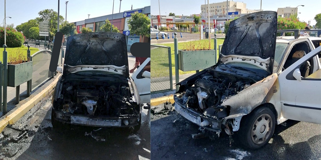 El motor de un coche en circulación sale ardiendo en Ciudad Expo. Foto de Bomberos del Aljarafe