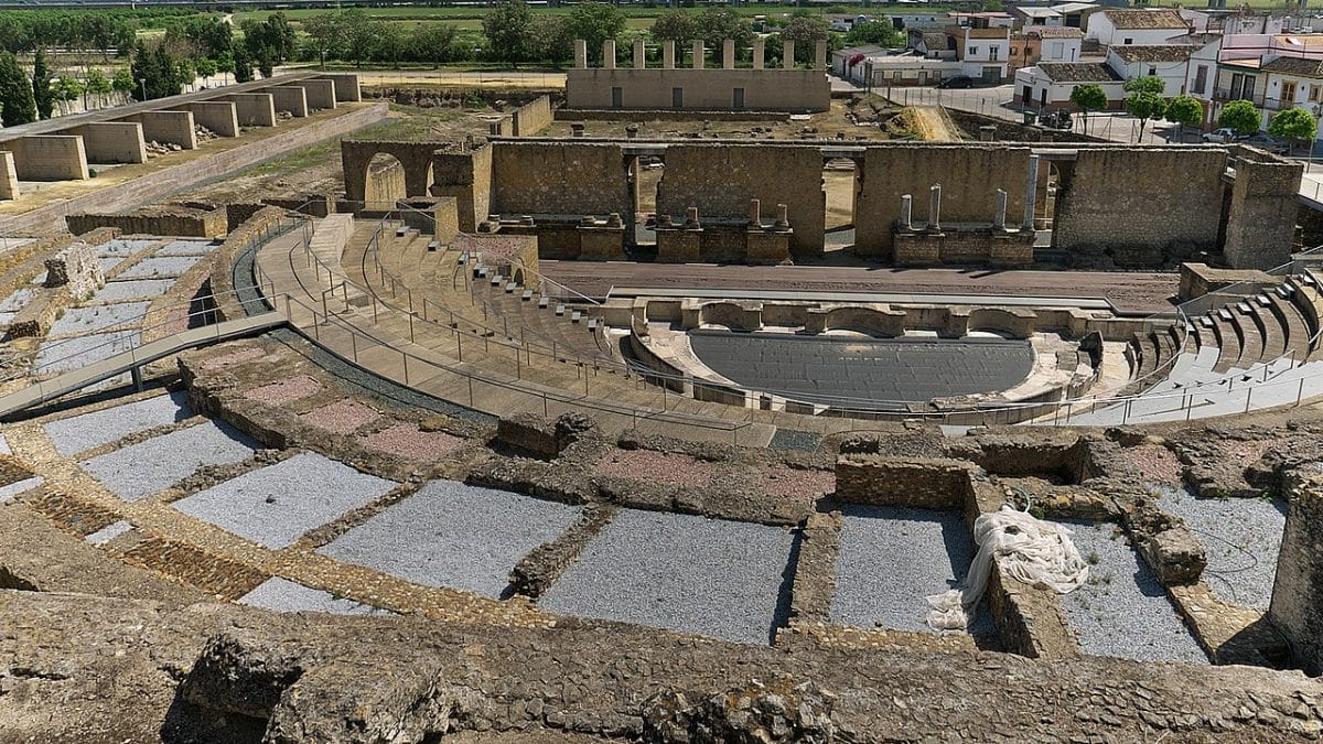 Teatro Romano de Itálica, escenario de las Noches de Verano / AD