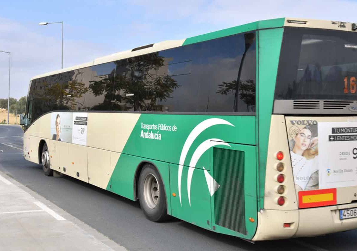 Autobuses del Consorcio de Transporte Metropolitano /AD