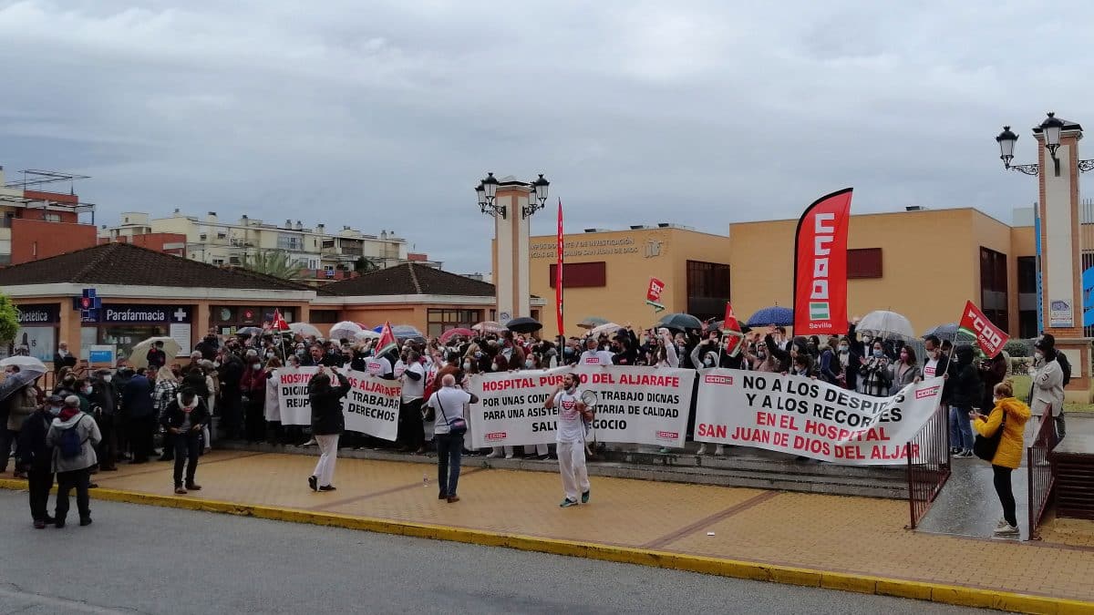 Jornada de huelga en el Hospital San Juan de Dios / AD