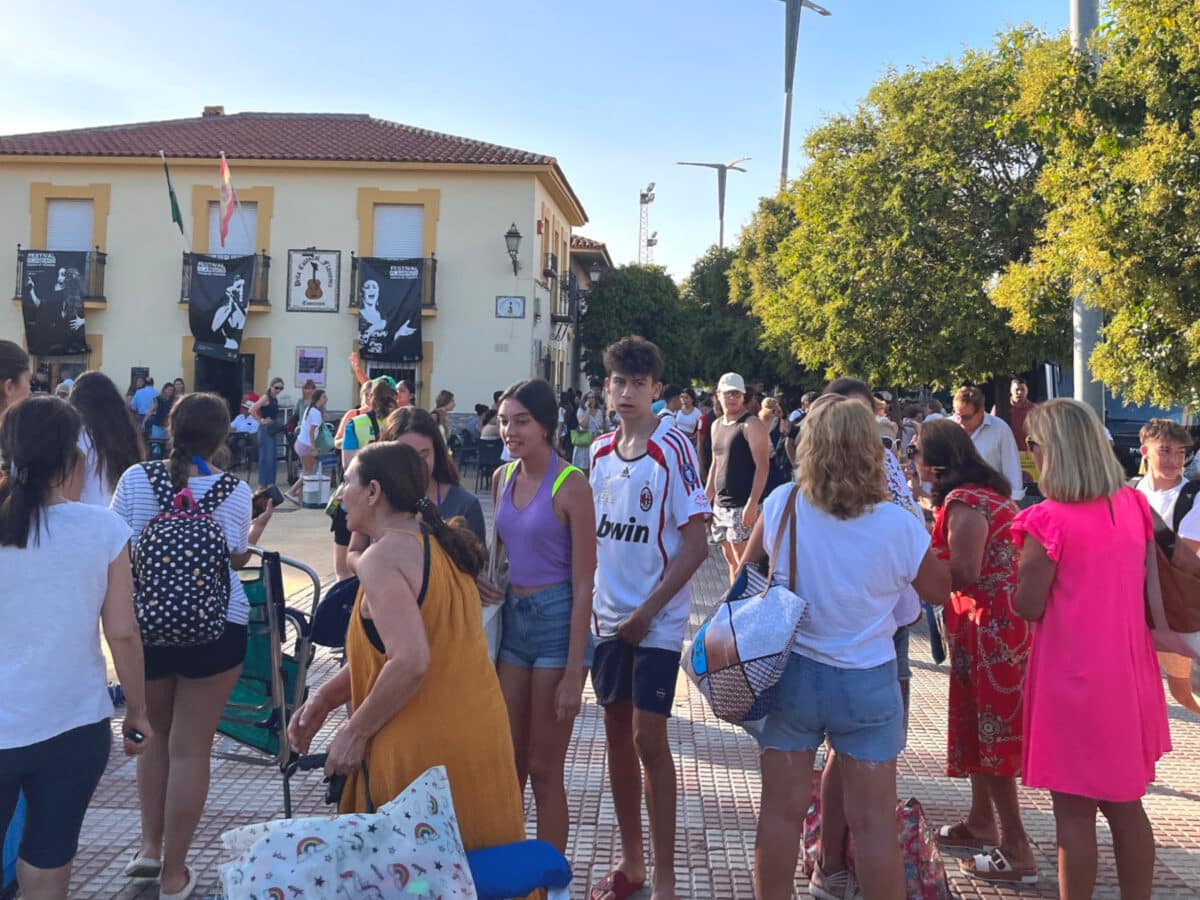 Los jueves a la playa en Tomares. AD